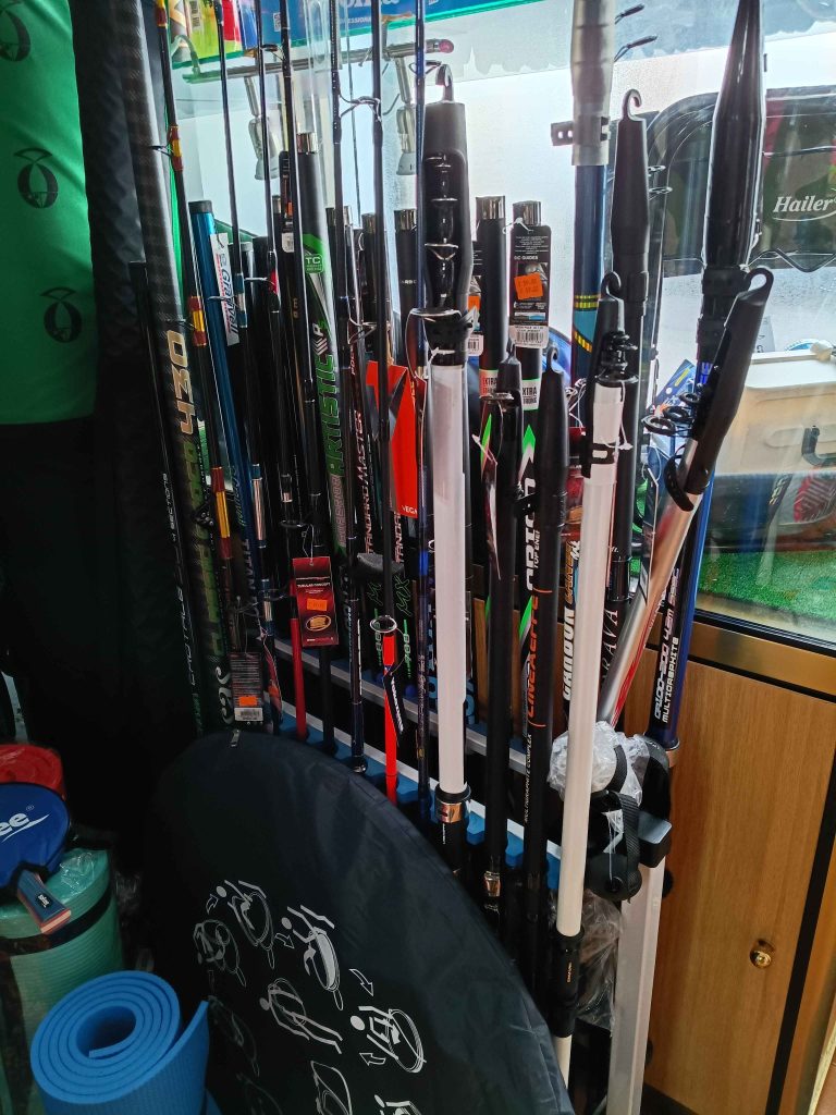 Carretes pesca Deportes Clemente Torrejoncillo Cáceres artículos pesca deportiva